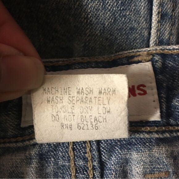 Vintage Guess Light-Medium Washed Denim Skirt Size 27 EUC - Picture 6 of 8